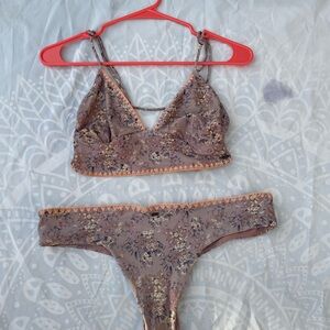 Floral bikini from Buckle